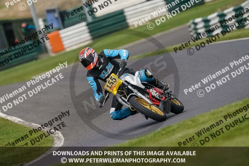 cadwell no limits trackday;cadwell park;cadwell park photographs;cadwell trackday photographs;enduro digital images;event digital images;eventdigitalimages;no limits trackdays;peter wileman photography;racing digital images;trackday digital images;trackday photos